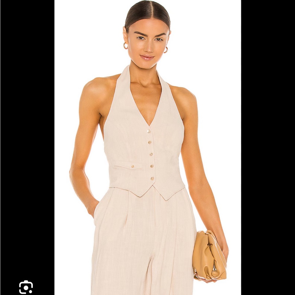 Song of Style Cream vest and high waisted trousers - Picture 3 of 5